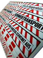 Lade das Bild in den Galerie-Viewer, Komplett Set 1:14,5 - 1:16 Schwertransport Warn - Aufkleber Tamiya Wedico 025 Modellbau Beschriftung
