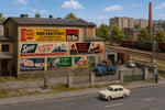 Lade das Bild in den Galerie-Viewer, DDR Werbebanner Set B - 1:87 H0 Modellbahn Reklame Schilder Diorama Zubehör
